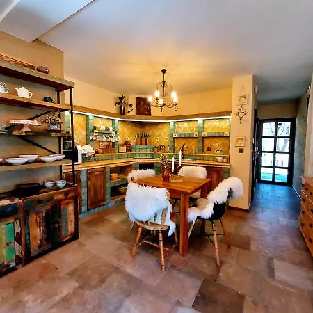 بيت للعطل Koca Na Samem مورفسكه تيبليتسه